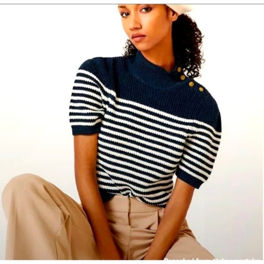 Maeve Anthropologie Divendra Navy Cream Stripe‎ Button Shoulder Sweater Large